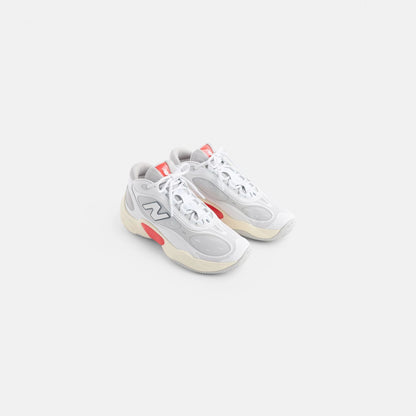 New Balance Men's Fresh Foam BB V3 Basketball Shoe