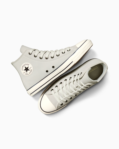 Chuck Taylor All Star Suede