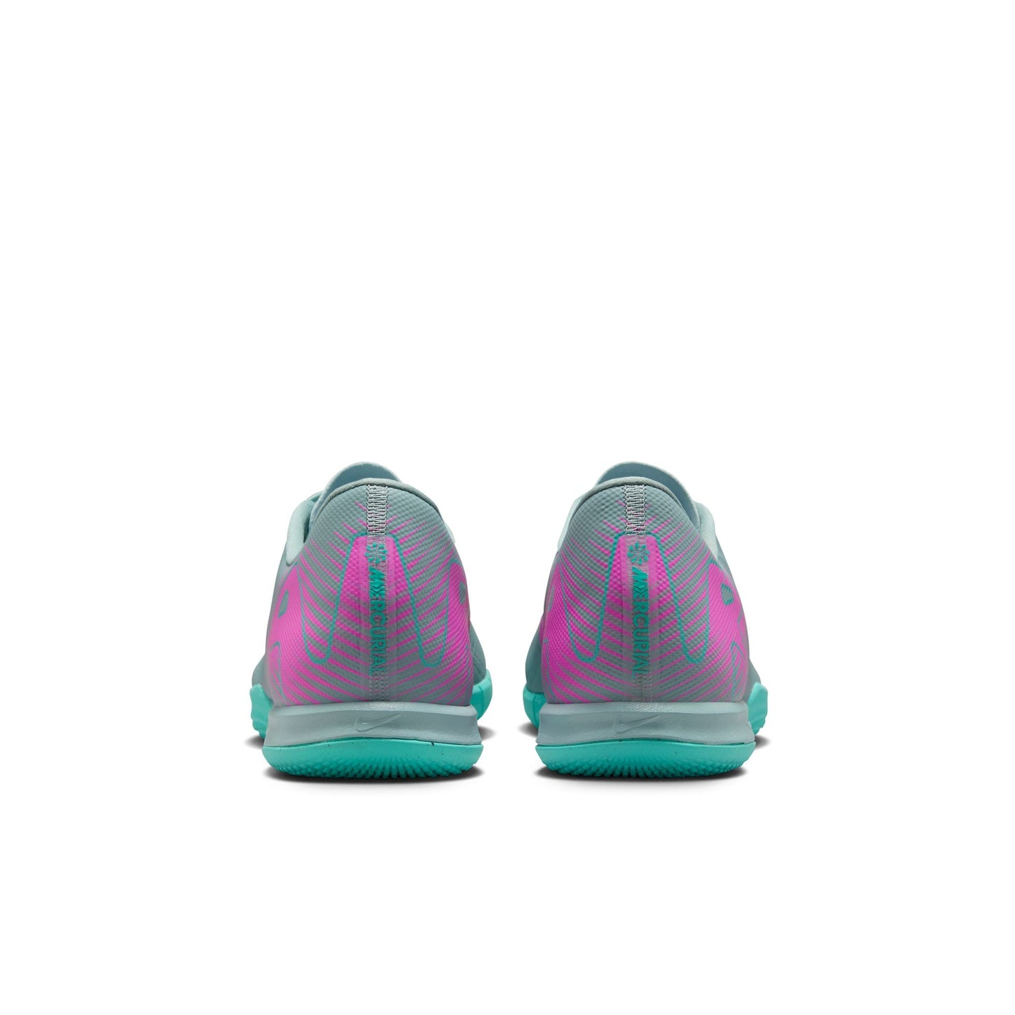 Nike Mercurial Vapor 16 Academy IC Low-Top Soccer Shoes