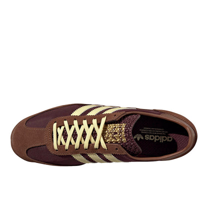 SL 72 OG Lace Up Sneakers