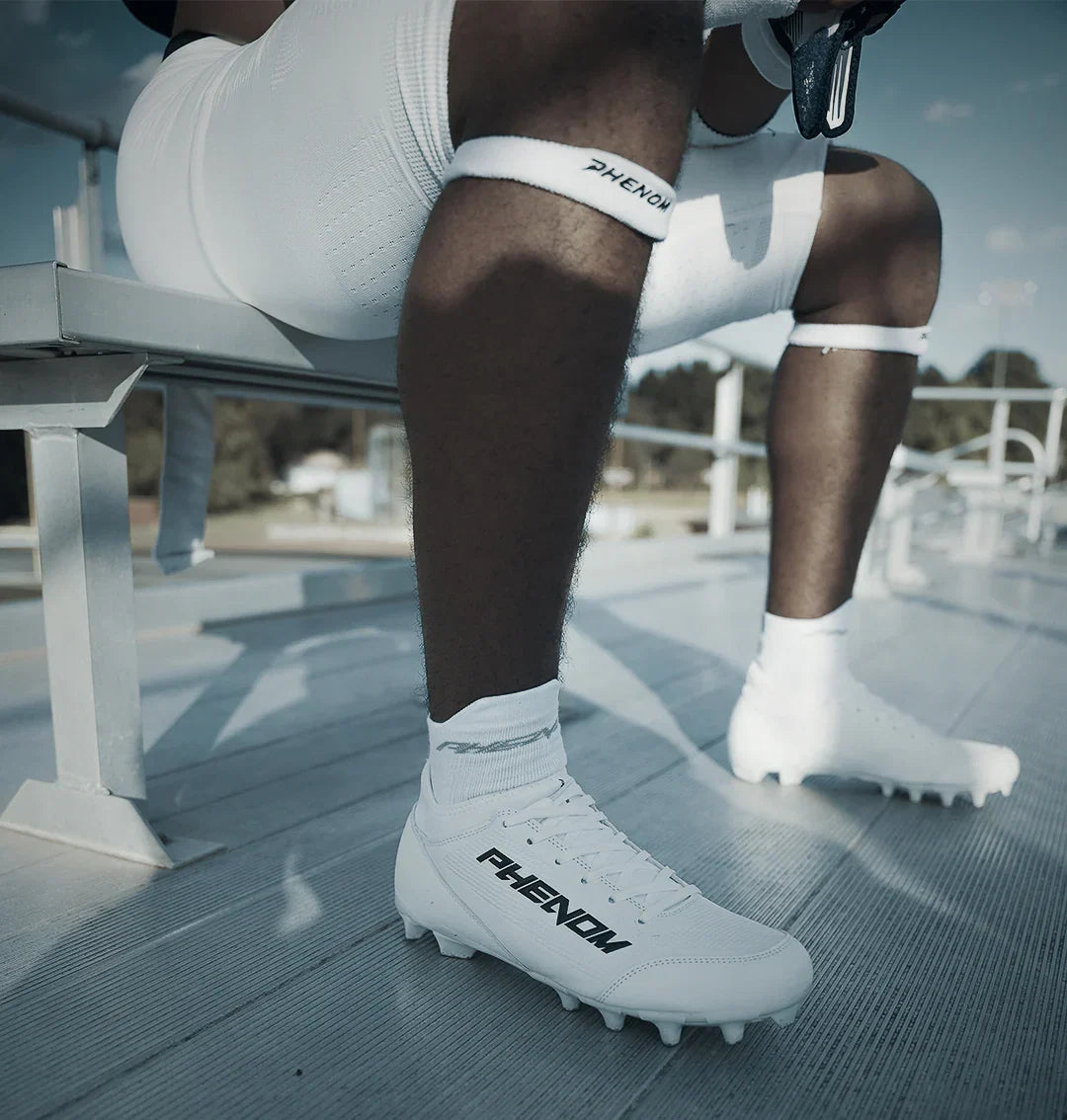 Phenom Elite Adult Velocity 3.0 Football Cleats
