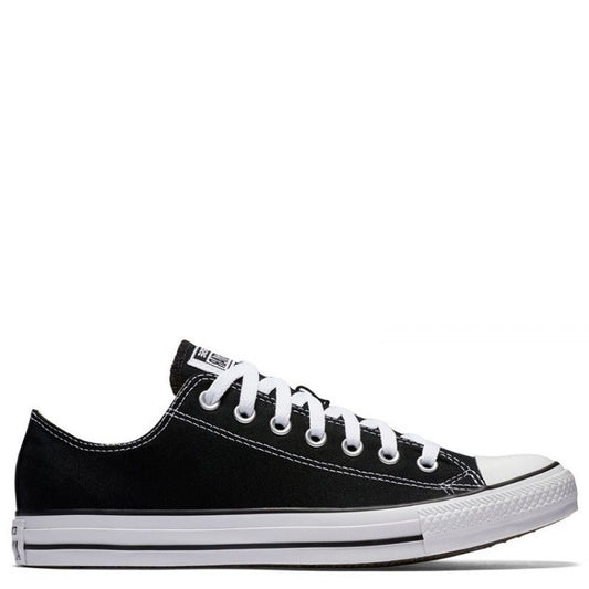 Converse Chuck Taylor All Star Low Top in Black