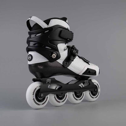 FR Spin White Skates